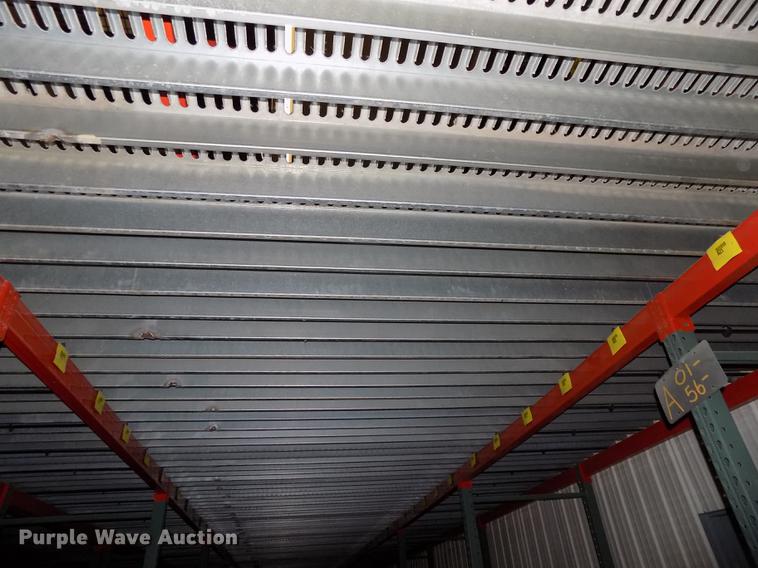 image for item DZ9662 Flooring and guard rail