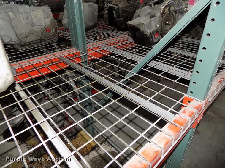 image for item DZ9664 Pallet racking