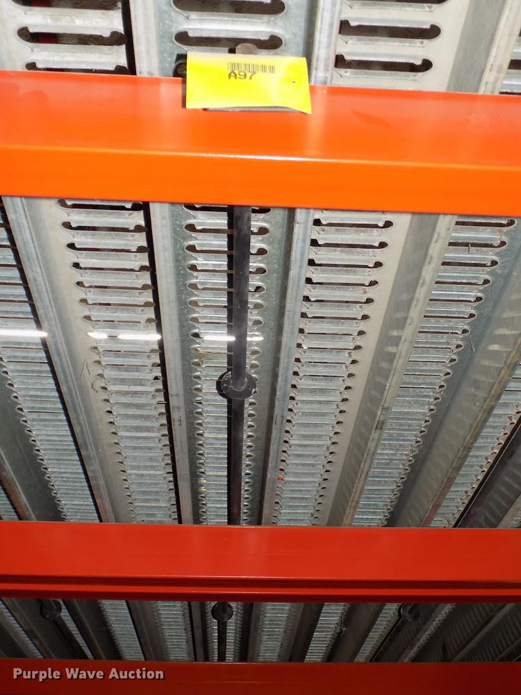 image for item DZ9664 Pallet racking