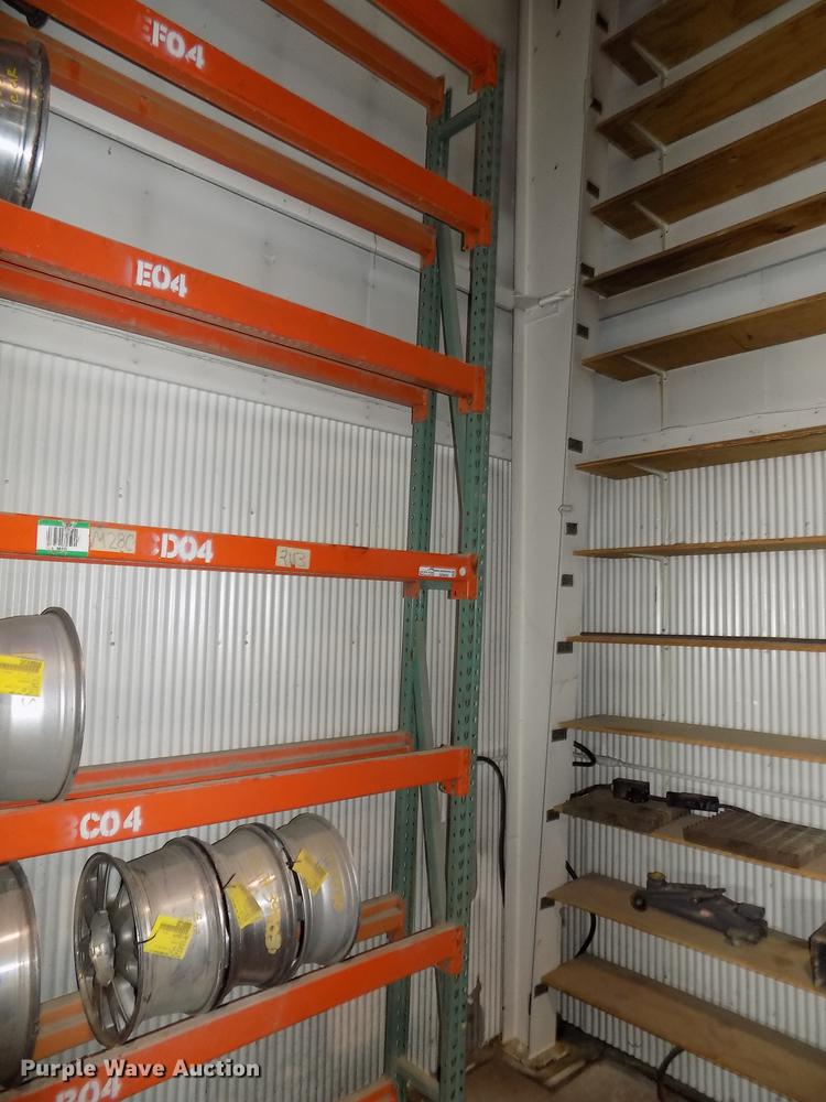 image for item DZ9665 Pallet racking