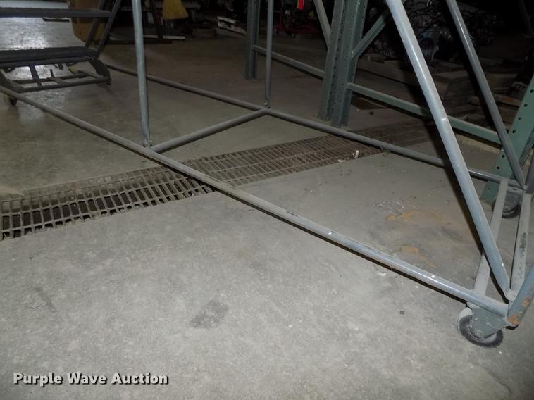 image for item DZ9666 Warehouse ladders
