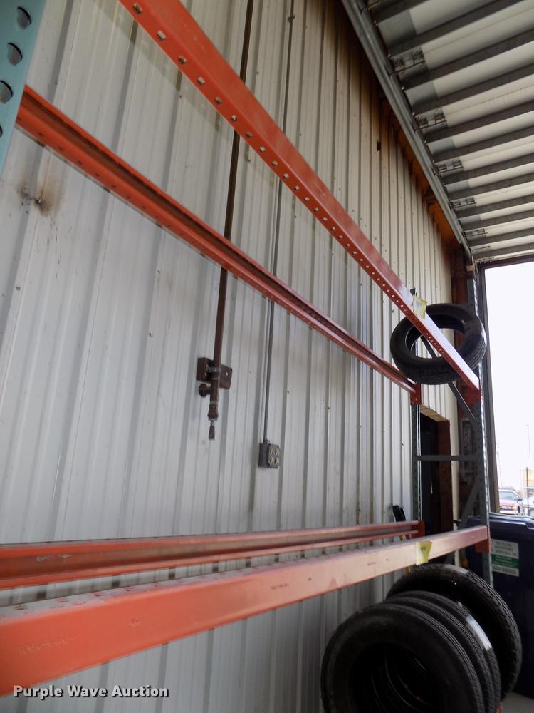 image for item DZ9667 Pallet racking