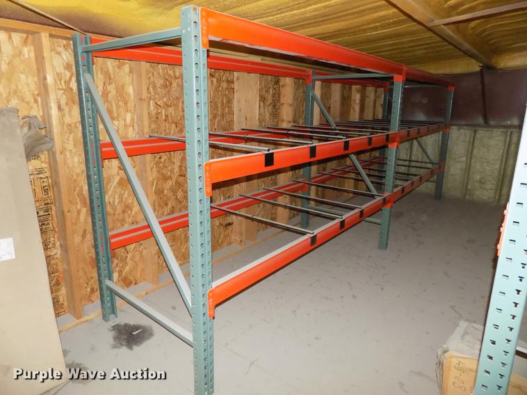 image for item DZ9667 Pallet racking