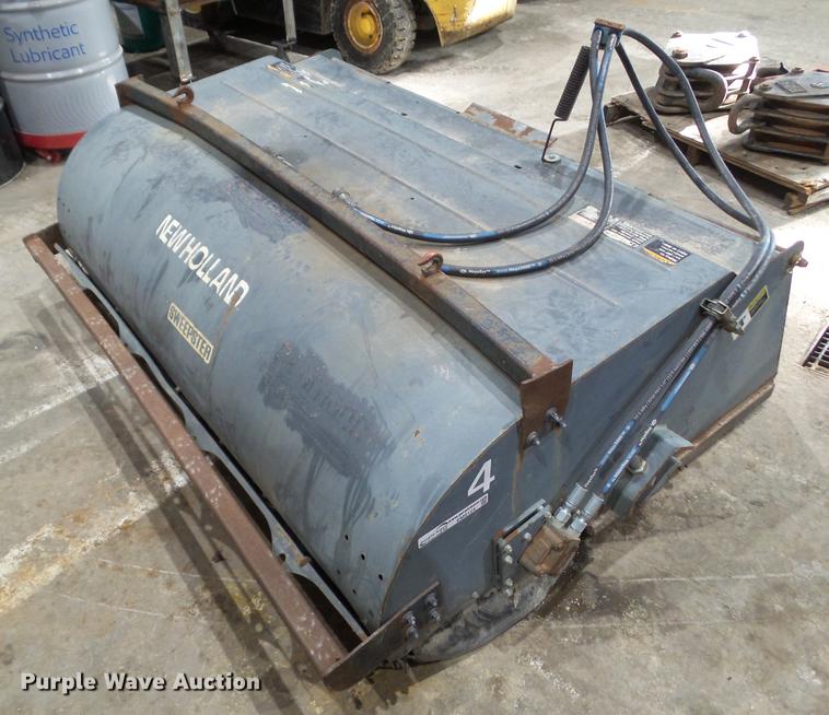 image for item EM9124 New Holland SB72CUNH01 skid steer sweeper