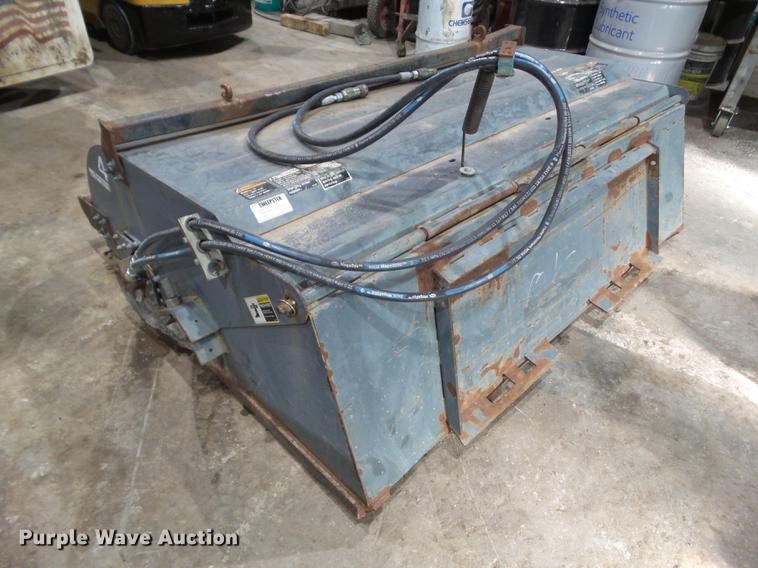 image for item EM9124 New Holland SB72CUNH01 skid steer sweeper