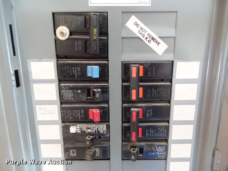 image for item EM9128 1993 MFEI MF1040 office trailer