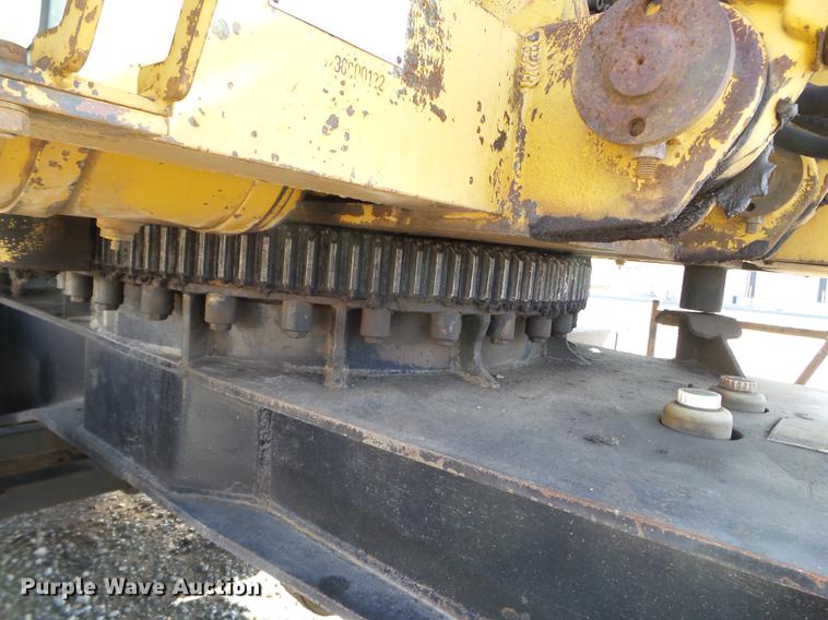 image for item EW9985 1985 Caterpillar 206 rubber tire excavator