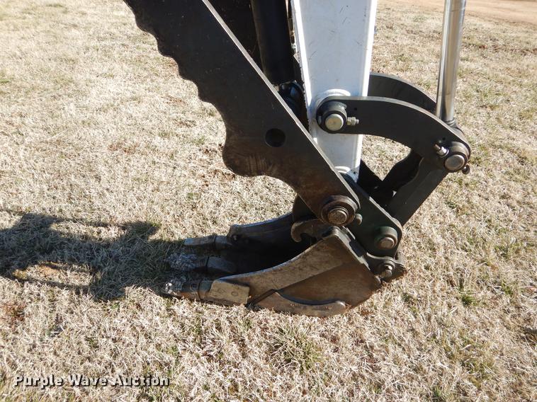 image for item EZ9785 2016 Bobcat E42 mini excavator