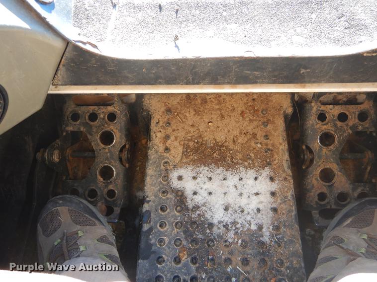 image for item EZ9786 2013 Bobcat S530 skid steer