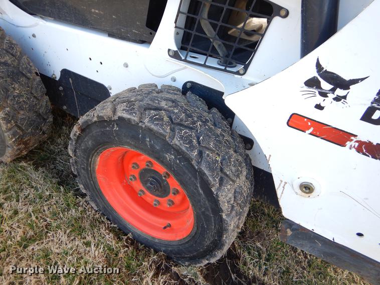 image for item EZ9786 2013 Bobcat S530 skid steer