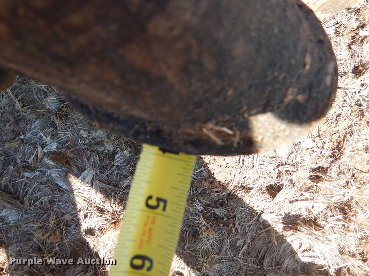 image for item EZ9813 Duraco 81DJ pot hole patcher