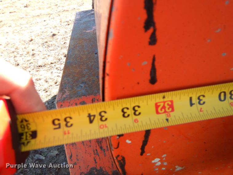 image for item EZ9813 Duraco 81DJ pot hole patcher