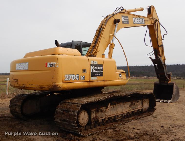 image for item EZ9829 2004 John Deere 270C excavator