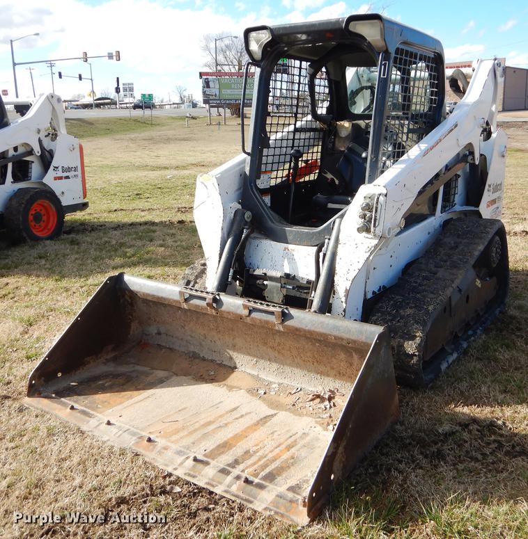 image for item EZ9841 2015 Bobcat T590 skid steer
