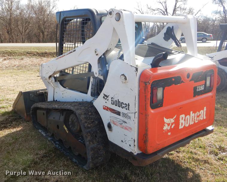 image for item EZ9841 2015 Bobcat T590 skid steer
