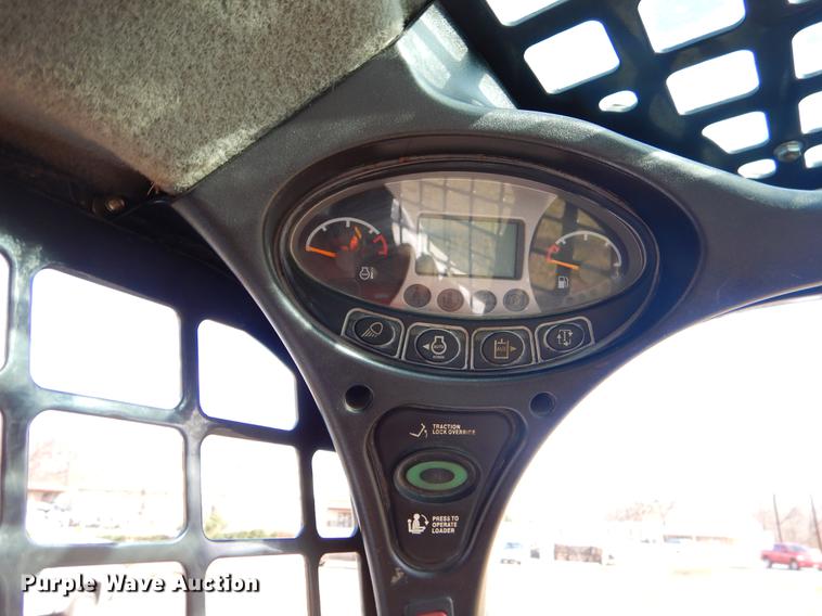 image for item EZ9841 2015 Bobcat T590 skid steer