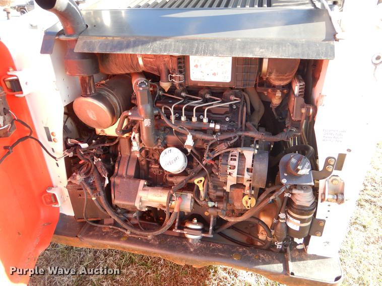image for item EZ9841 2015 Bobcat T590 skid steer