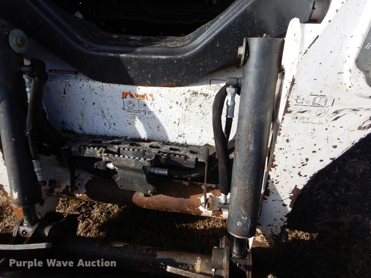 image for item EZ9841 2015 Bobcat T590 skid steer