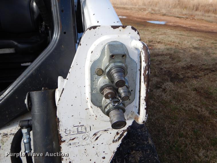 image for item EZ9841 2015 Bobcat T590 skid steer