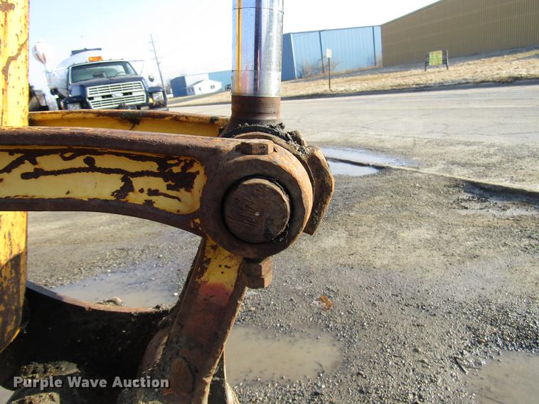 image for item FJ9624 2006 Komatsu PC78MR-6 mini excavator