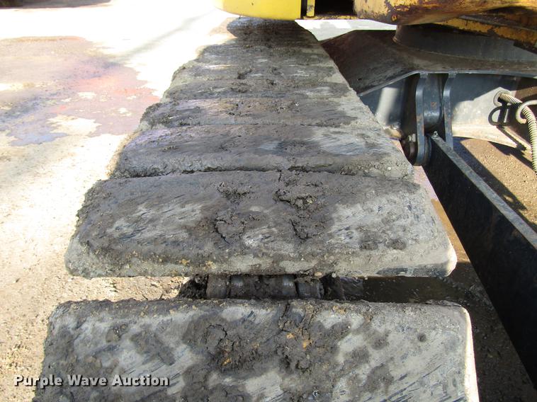 image for item FJ9624 2006 Komatsu PC78MR-6 mini excavator