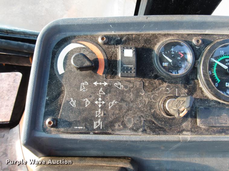 image for item FJ9625 1998 Caterpillar 416C backhoe