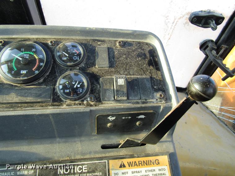 image for item FJ9625 1998 Caterpillar 416C backhoe