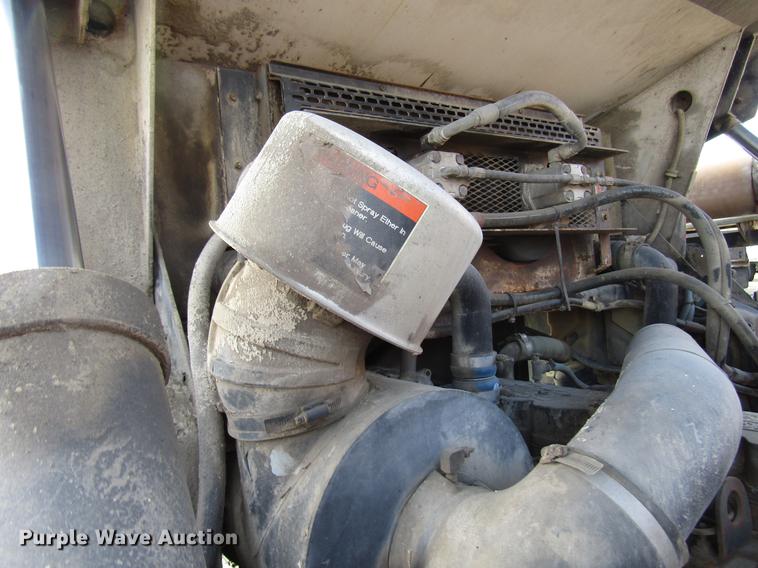 image for item FJ9627 2000 Johnston street sweeper