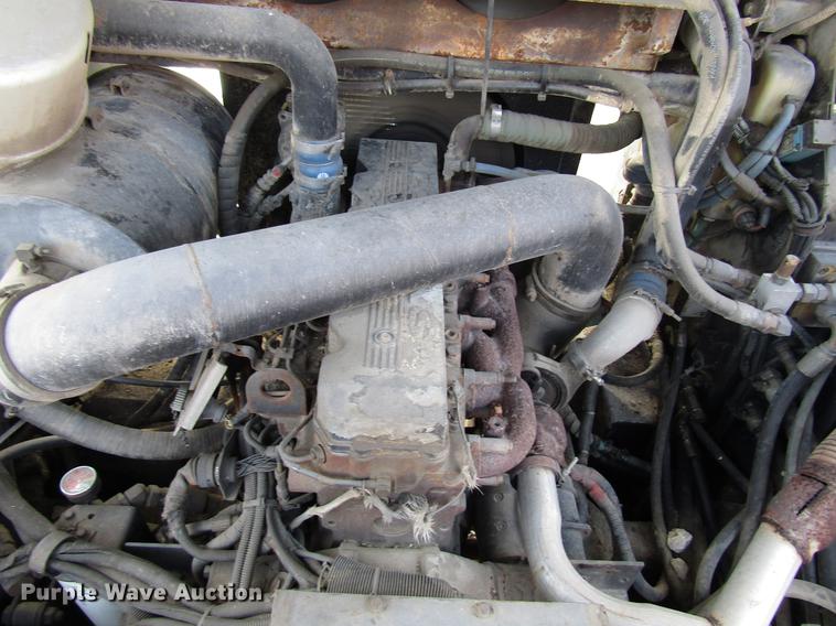 image for item FJ9627 2000 Johnston street sweeper