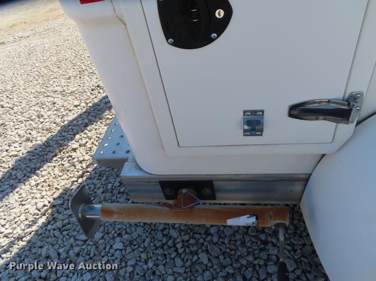 image for item L1484 2016 Pelsue FLXT16-002 Fiberlite XL enclosed fiber splicing trailer