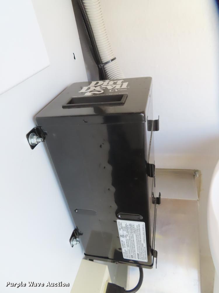 image for item L1484 2016 Pelsue FLXT16-002 Fiberlite XL enclosed fiber splicing trailer