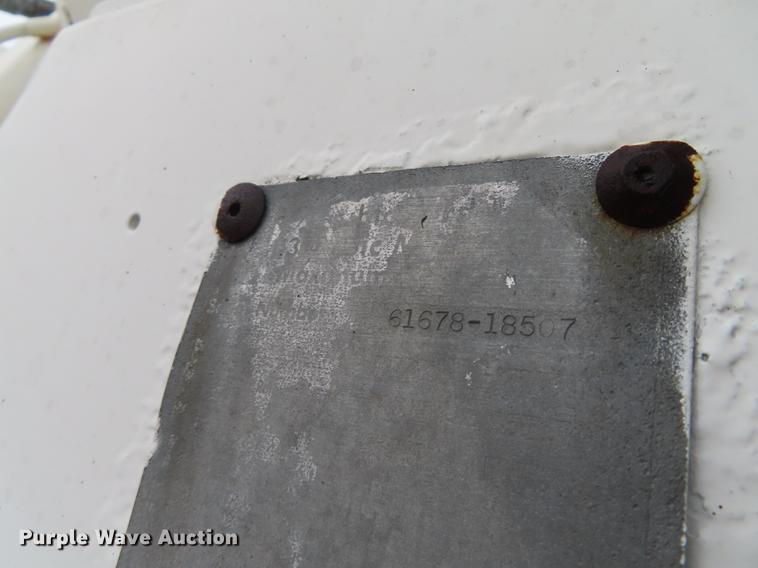 image for item L1487 2002 Sterling L9500 ready mix truck