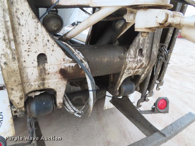 image for item L1487 2002 Sterling L9500 ready mix truck