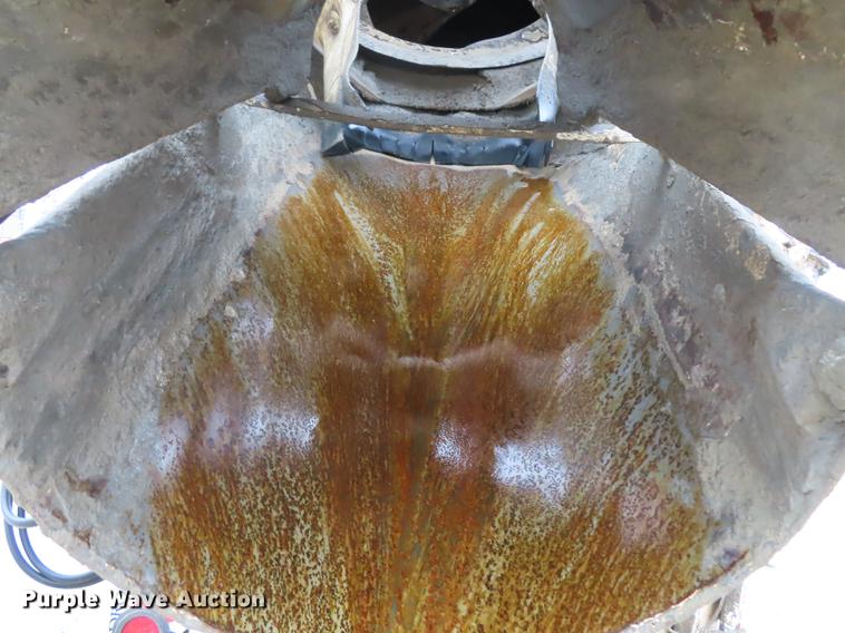 image for item L1487 2002 Sterling L9500 ready mix truck