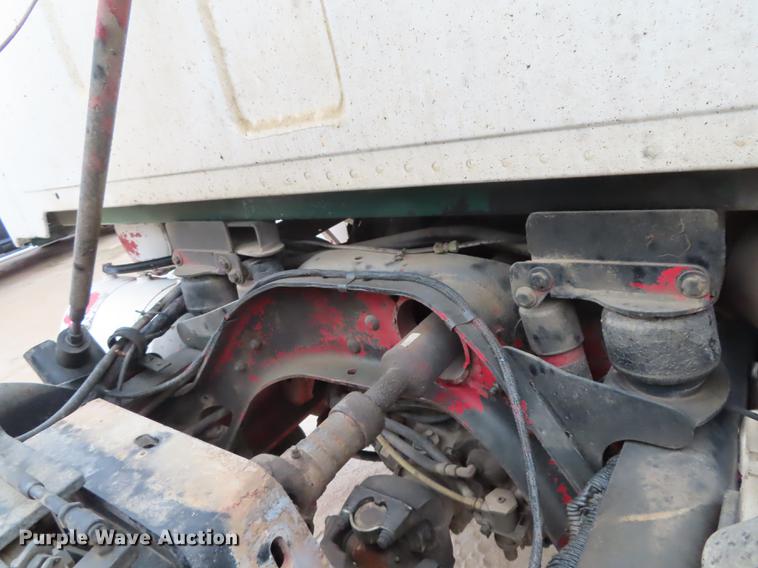 image for item L1487 2002 Sterling L9500 ready mix truck