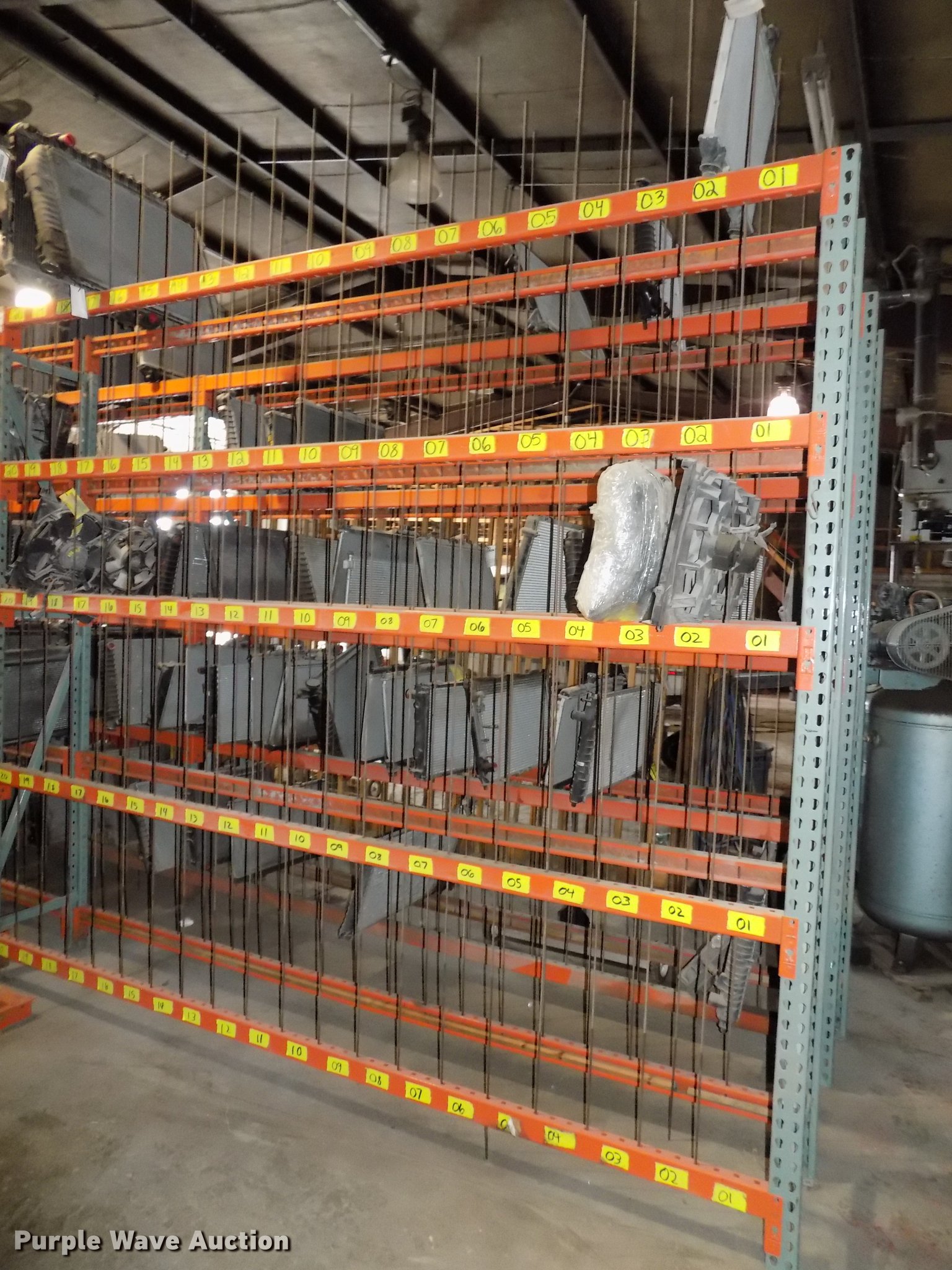 pallet rack dividers on Pallet Racking In Lincoln Ne Item Dz9665 Sold Purple Wave