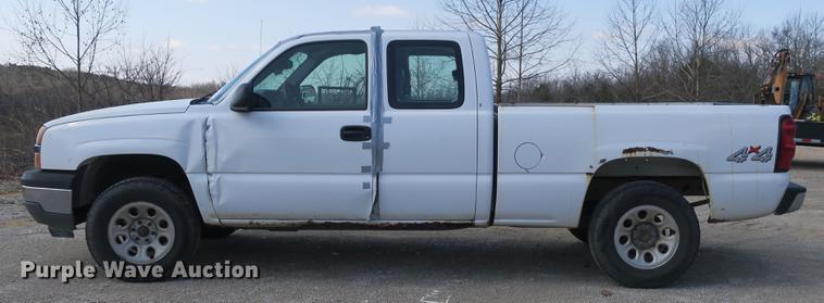 image for item DB8856 2005 Chevrolet Silverado 1500 Ext. Cab pickup truck