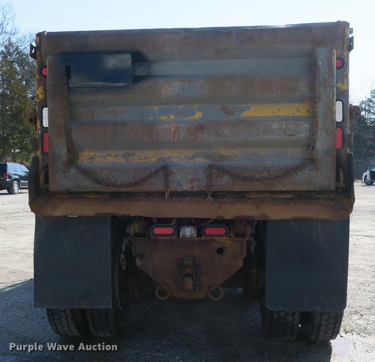 image for item DB8857 2007 Sterling TeeJet dump truck