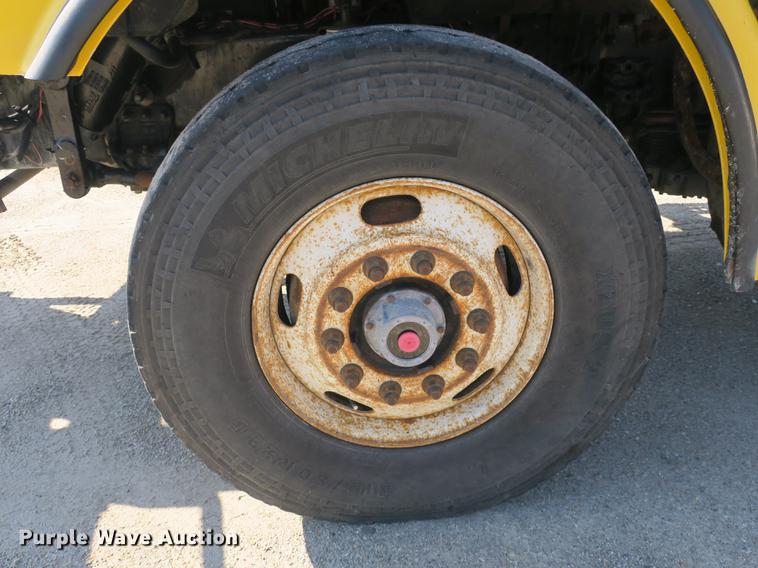 image for item DB8857 2007 Sterling TeeJet dump truck