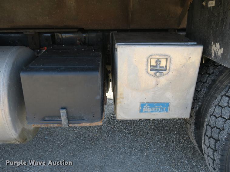 image for item DB8857 2007 Sterling TeeJet dump truck