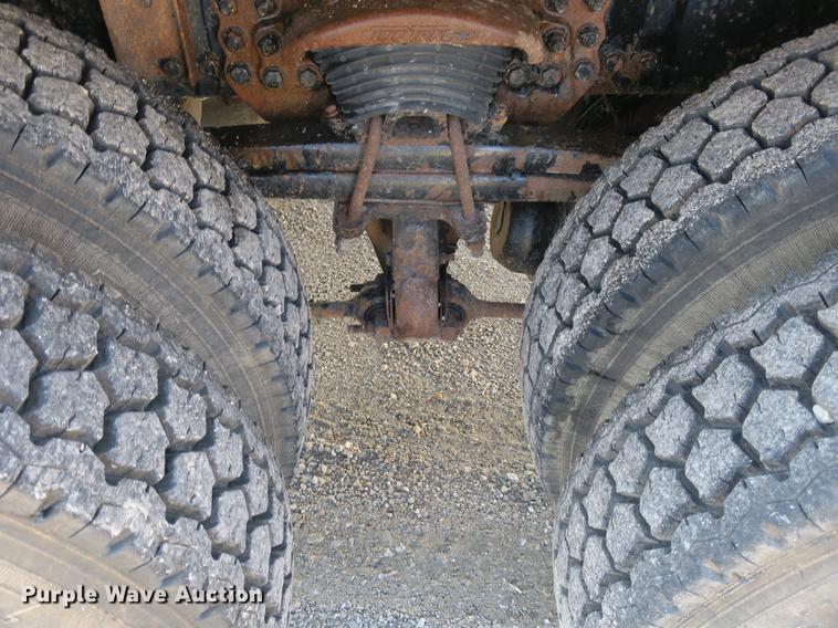 image for item DB8857 2007 Sterling TeeJet dump truck