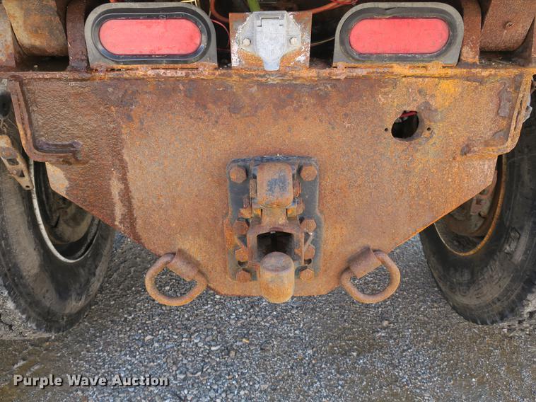 image for item DB8857 2007 Sterling TeeJet dump truck