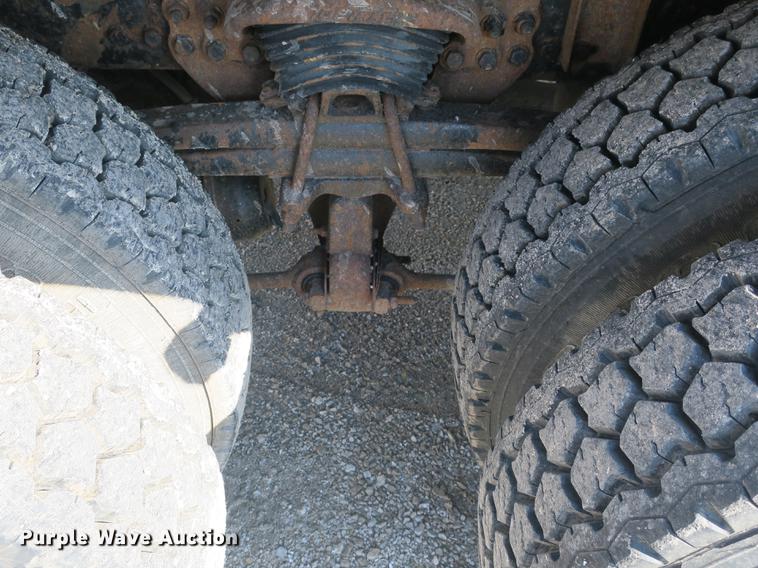 image for item DB8857 2007 Sterling TeeJet dump truck