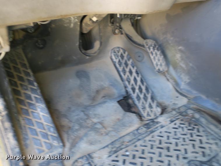 image for item DB8857 2007 Sterling TeeJet dump truck