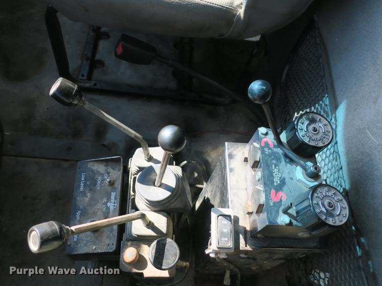 image for item DB8857 2007 Sterling TeeJet dump truck