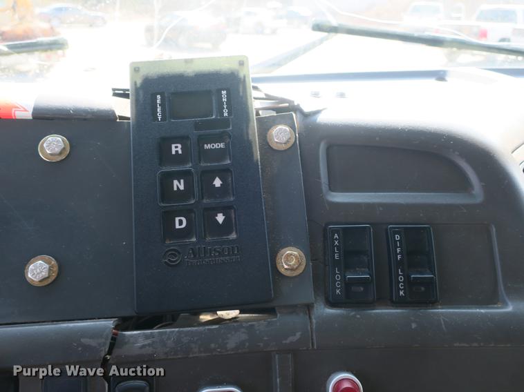 image for item DB8857 2007 Sterling TeeJet dump truck