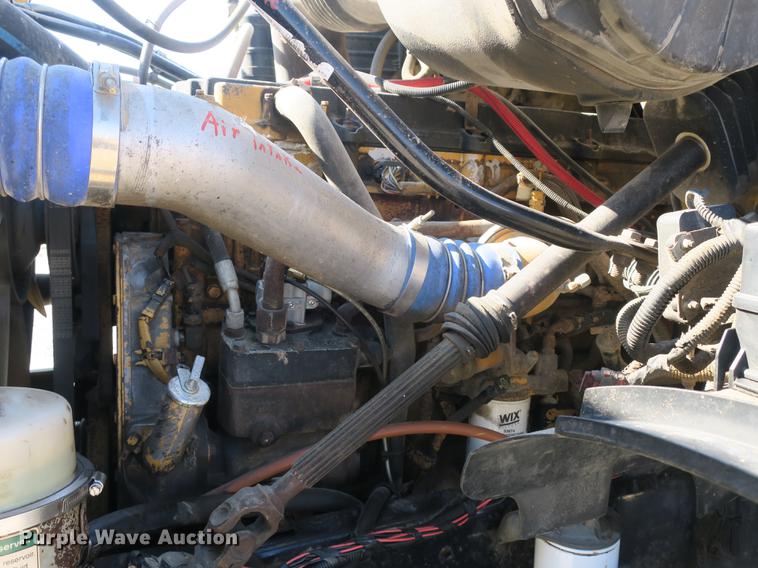 image for item DB8857 2007 Sterling TeeJet dump truck