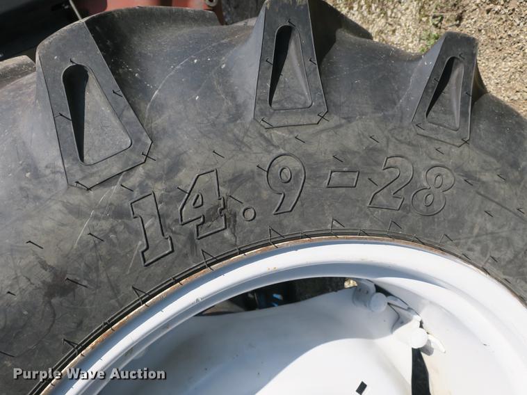 image for item DB8860 Ford 3930 tractor