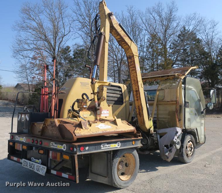 image for item DB8868 2003 GMC W5500 TrucKat flatbed truck