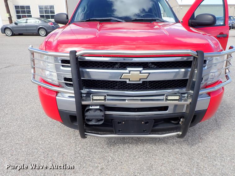 image for item DC1345 2009 Chevrolet Silverado 1500 Crew Cab pickup truck
